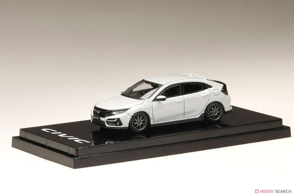 Hobby Japan] Honda Civic H/B (FK7) 2020 Platinum White (P