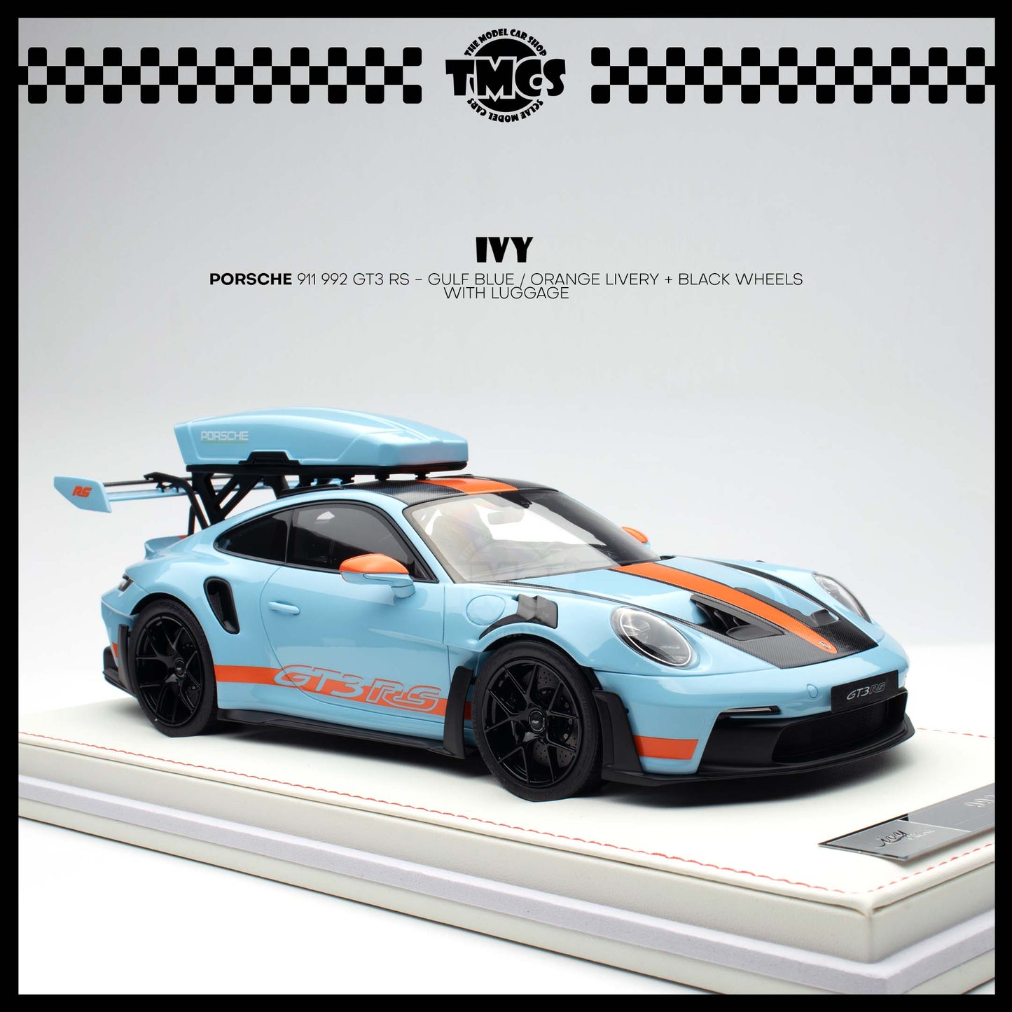 [IVY] 1:18 Porsche 911 992 GT3 RS - Gulf Blue / Orange Livery + Black Wheels WIth Luggage