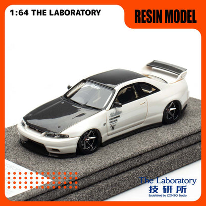 [The Laboratory] 1:64 Garage Active R33 Widebody Concept A - Pearl White Carbon Bonnet