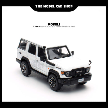 [Model1] Toyota Land Cruiser 70 - Super White II (RHD)