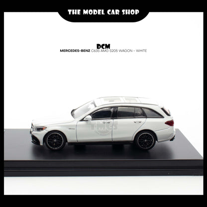 [DCM] Mercedes-Benz C63S AMG S205 Wagon - White