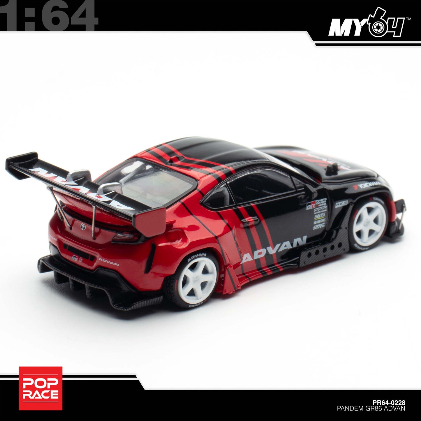 [Pop Race]  1:64 Pandem Toyota GR86 - Advan
