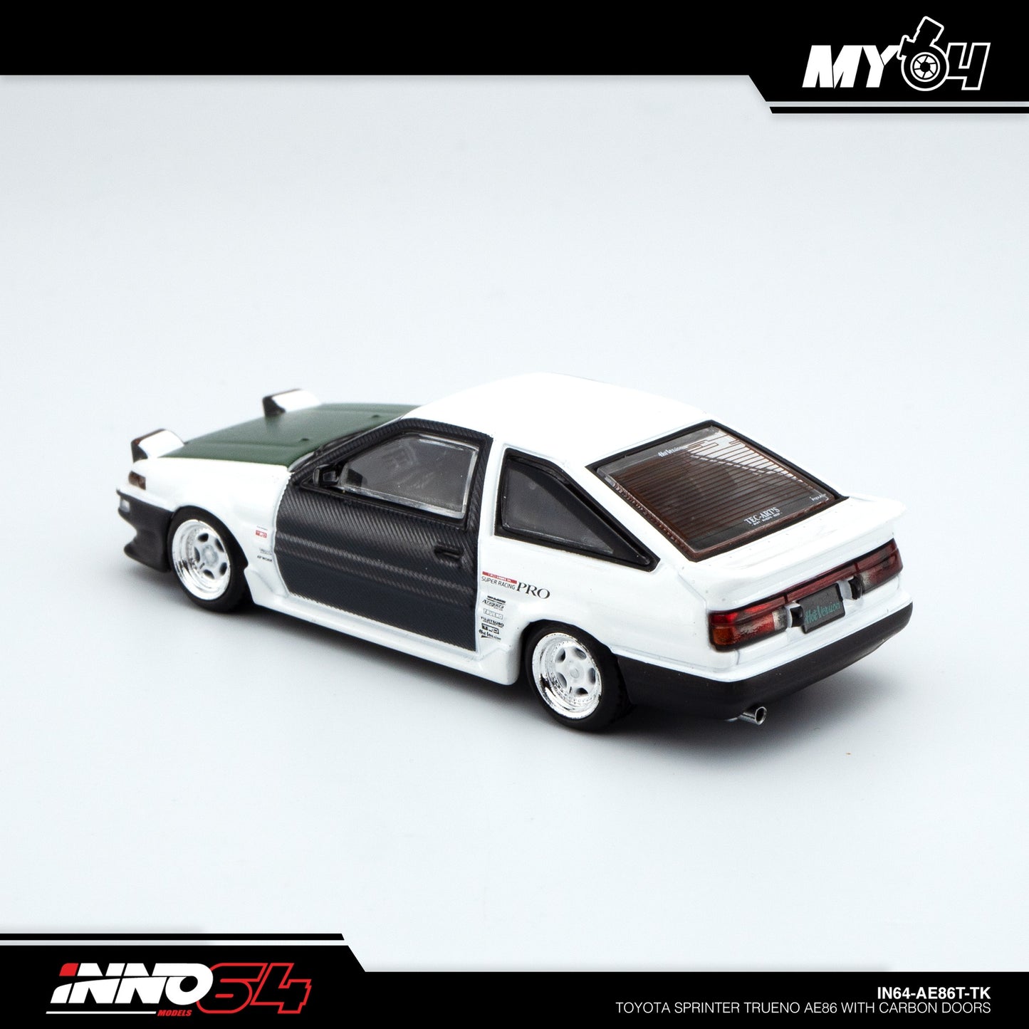 [INNO64] Toyota Sprinter Trueno AE86 With Carbon Doors