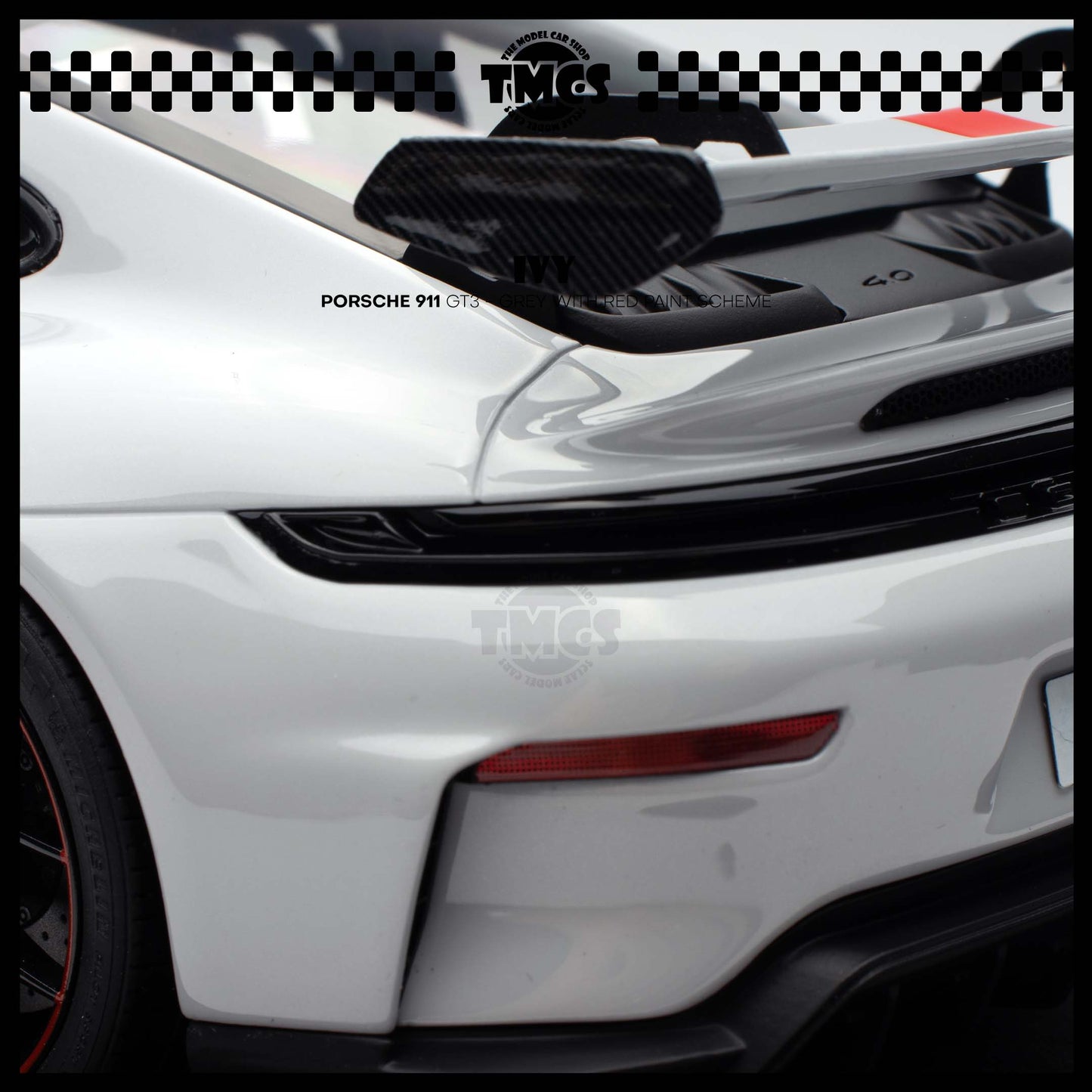[IVY] 1:18 Porsche 911 GT3 - Grey With Red Paint Scheme