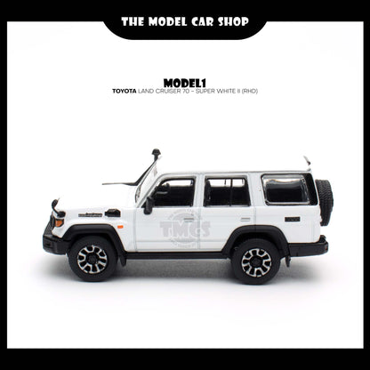 [Model1] Toyota Land Cruiser 70 - Super White II (RHD)