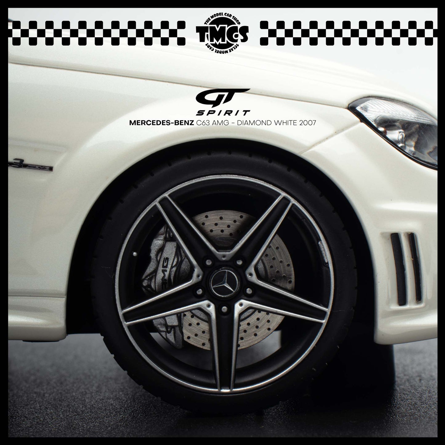 [GT Spirit] 1:18 Mercedes-Benz C63 AMG - Diamond White 2007