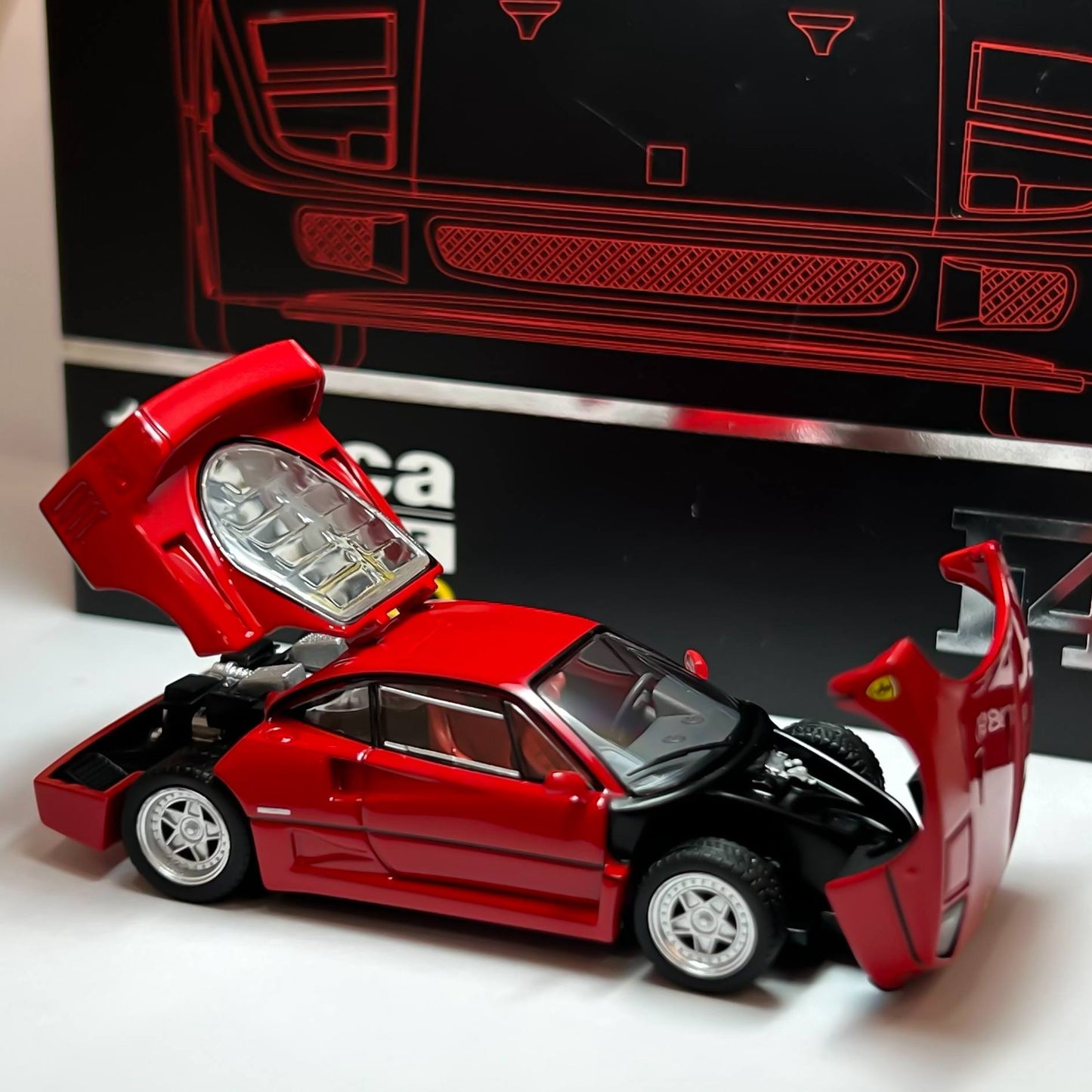 [TLVN] 1:64 Ferrari F40 1989 - Red