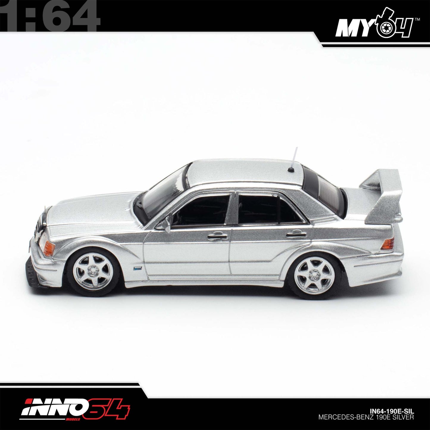 [INNO64] 1:64 Mercedes Benz 190E - Silver