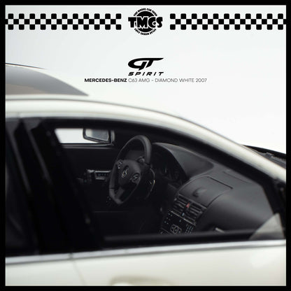 [GT Spirit] 1:18 Mercedes-Benz C63 AMG - Diamond White 2007