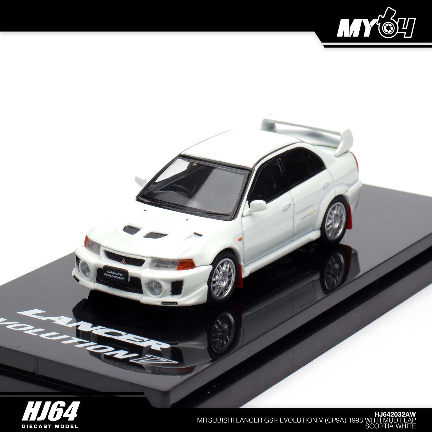 [Hobby Japan] Mitsubishi Lancer GSR Evolution 5 (CP9A) 1998 with Mud Flap - Scortia White