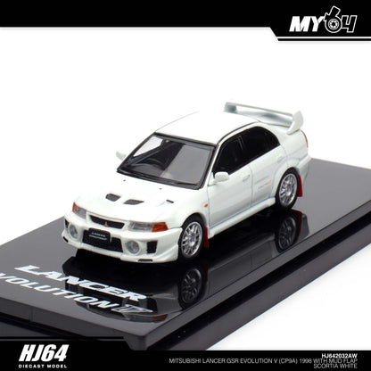 [Hobby Japan] Mitsubishi Lancer GSR Evolution 5 (CP9A) 1998 with Mud Flap - Scortia White