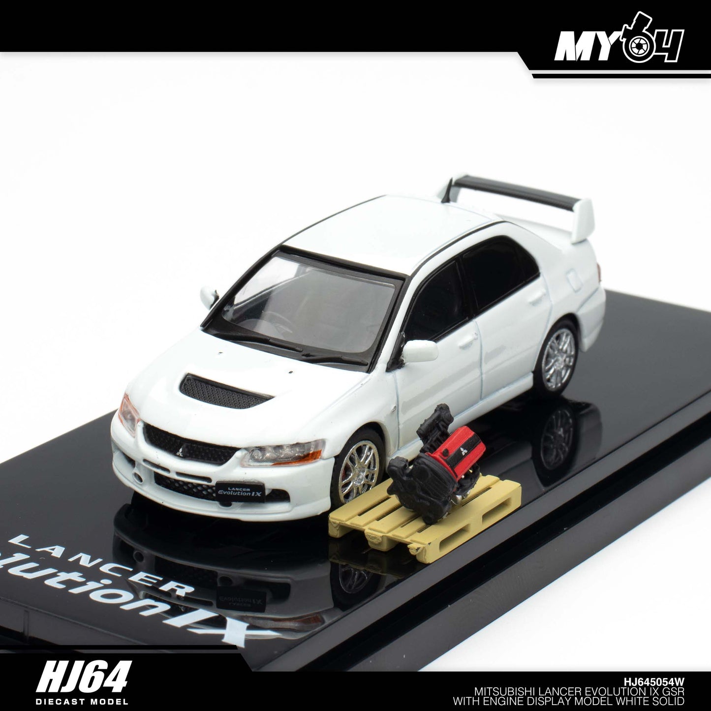 [Hobby Japan] Mitsubishi Lancer Evolution 9 GSR with Engine Display Model - White Solid