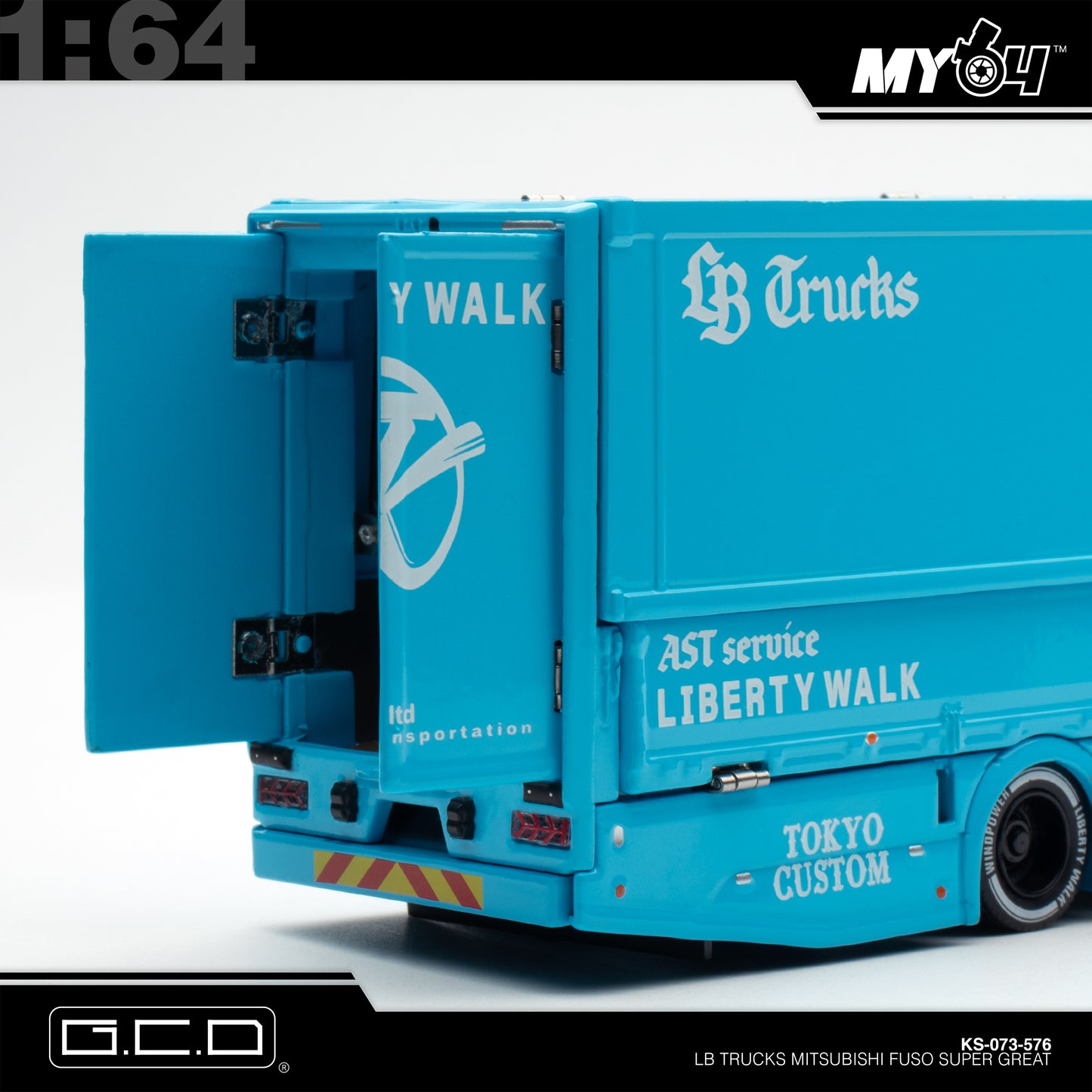 [GCD] 1:64 LB Trucks Mitsubishi Fuso Super Great - Baby Blue (CTE)