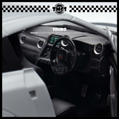 [Solido] 1:18 Nissan Skyline GTR R35 LBWK Bodykit 2.0  Aircraft Grey with Mr Kato Figure