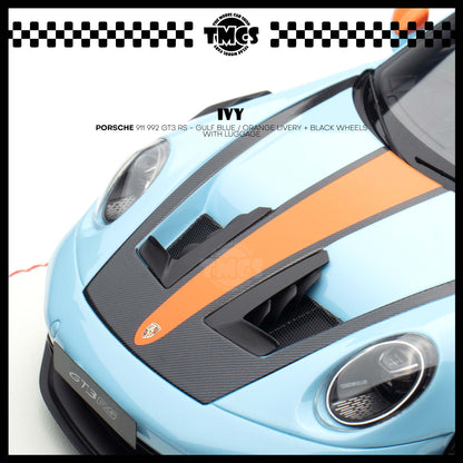 [IVY] 1:18 Porsche 911 992 GT3 RS - Gulf Blue / Orange Livery + Black Wheels WIth Luggage