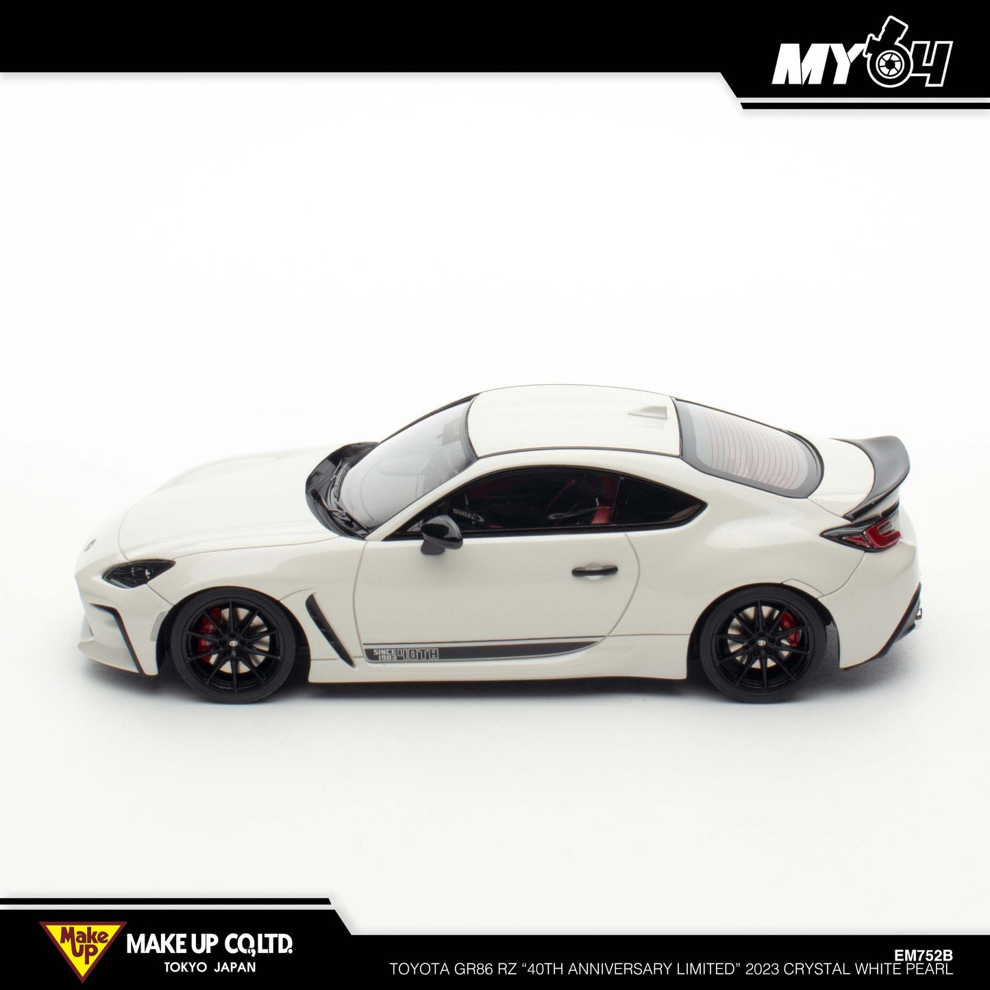 [Make Up] Toyota GR86 RZ “40th Anniversary Limited” 2023 - Crystal White Pearl