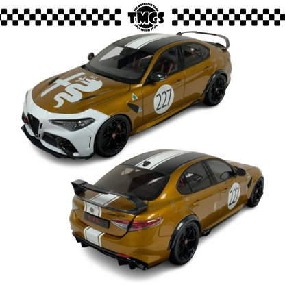 [Motorhelix] 1:18 Alfa Romeo Giulia GTAm - Ocra GT Gold