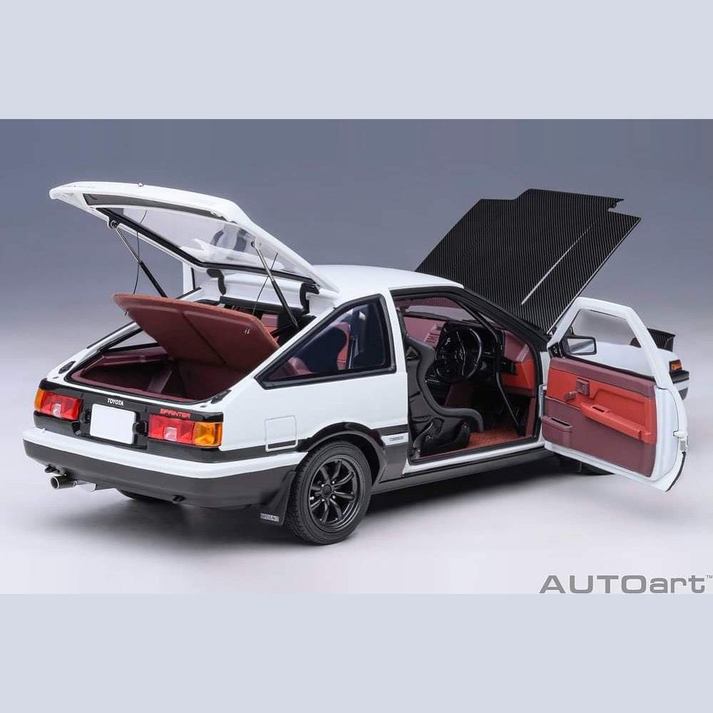 [Auto Art] 1:18 Toyota Sprinter Trueno (AE86) "Initial D" "Project D" Final Version