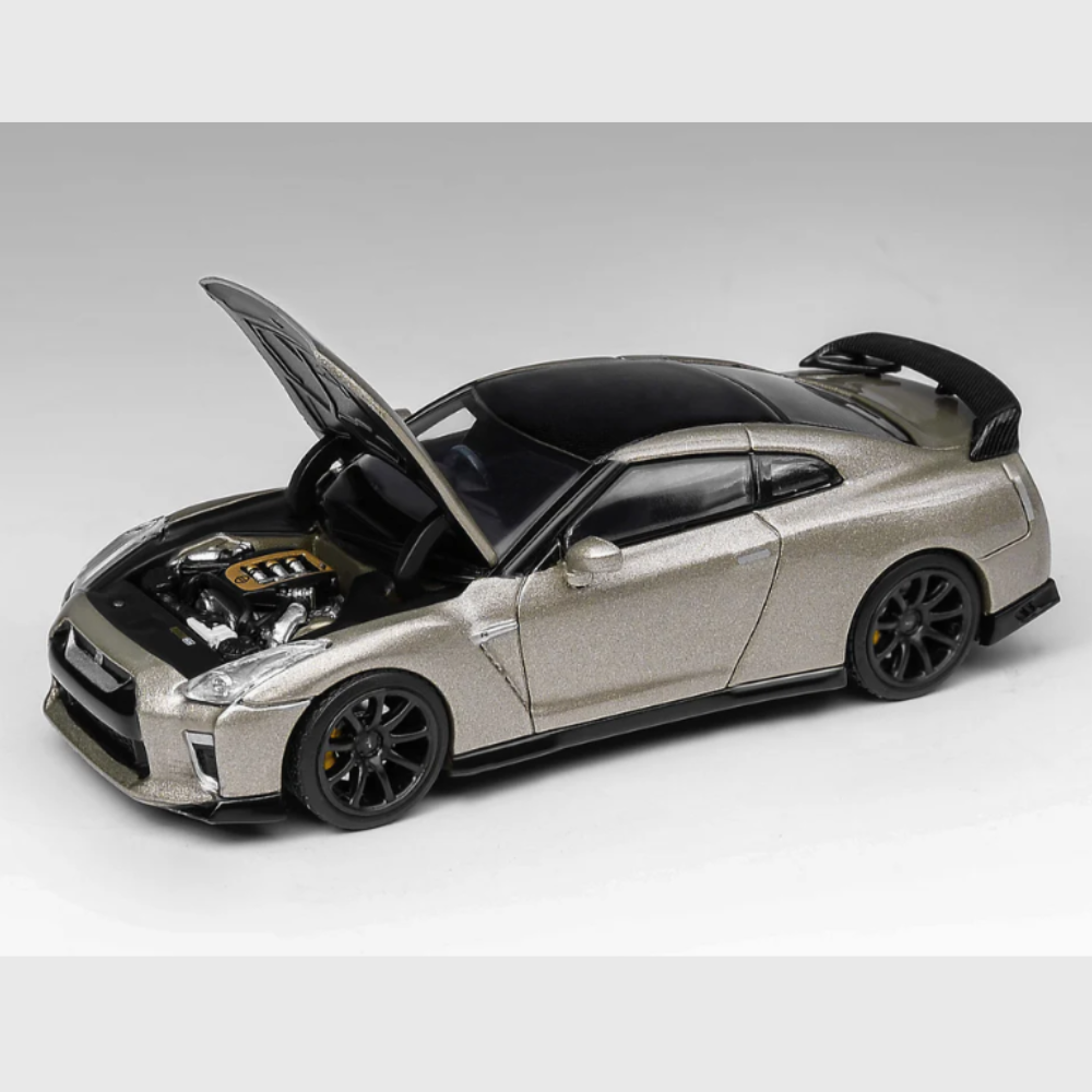 [Motorhelix] 1:64 Nissan GT-R (R35) Track Edition Engineered By Nismo T-Spec - Millennium Jade