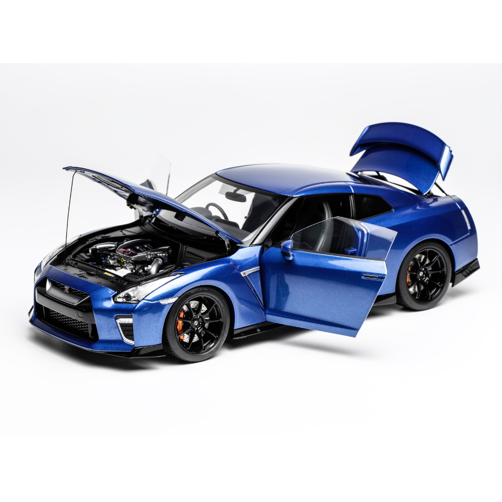 [Motorhelix] 1:18 Nissan GT-R (R35) Track Edition Engineered By NISMO 2020 - Wangan Blue