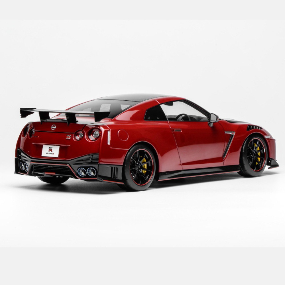 [Motorhelix] 1:18 Nissan GT-R Nismo (R35) Special Edition 2022 - Vibrant Red